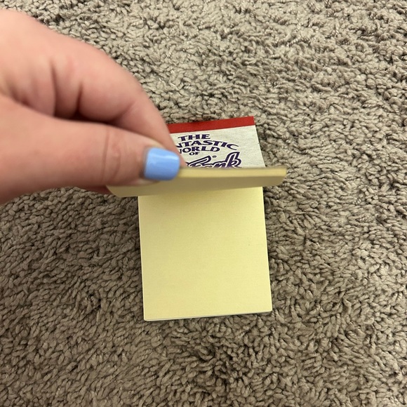 GUC Lisa Frank Casey Dog Small Notepad - Picture 5 of 8